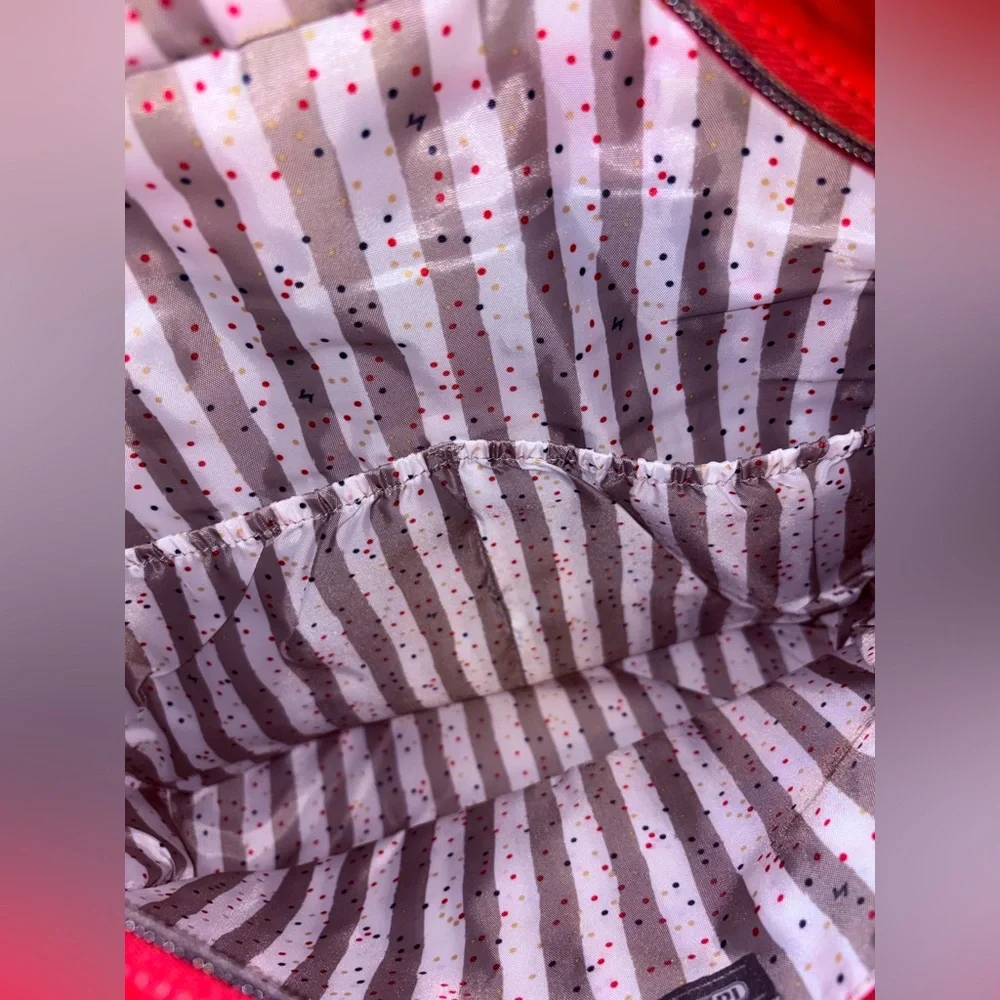 Lug Windjammer Tote Bag Crimson Bloom Floral Red - Picture 13 of 16